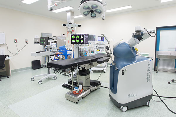 Mako robotic-arm assisted surgery